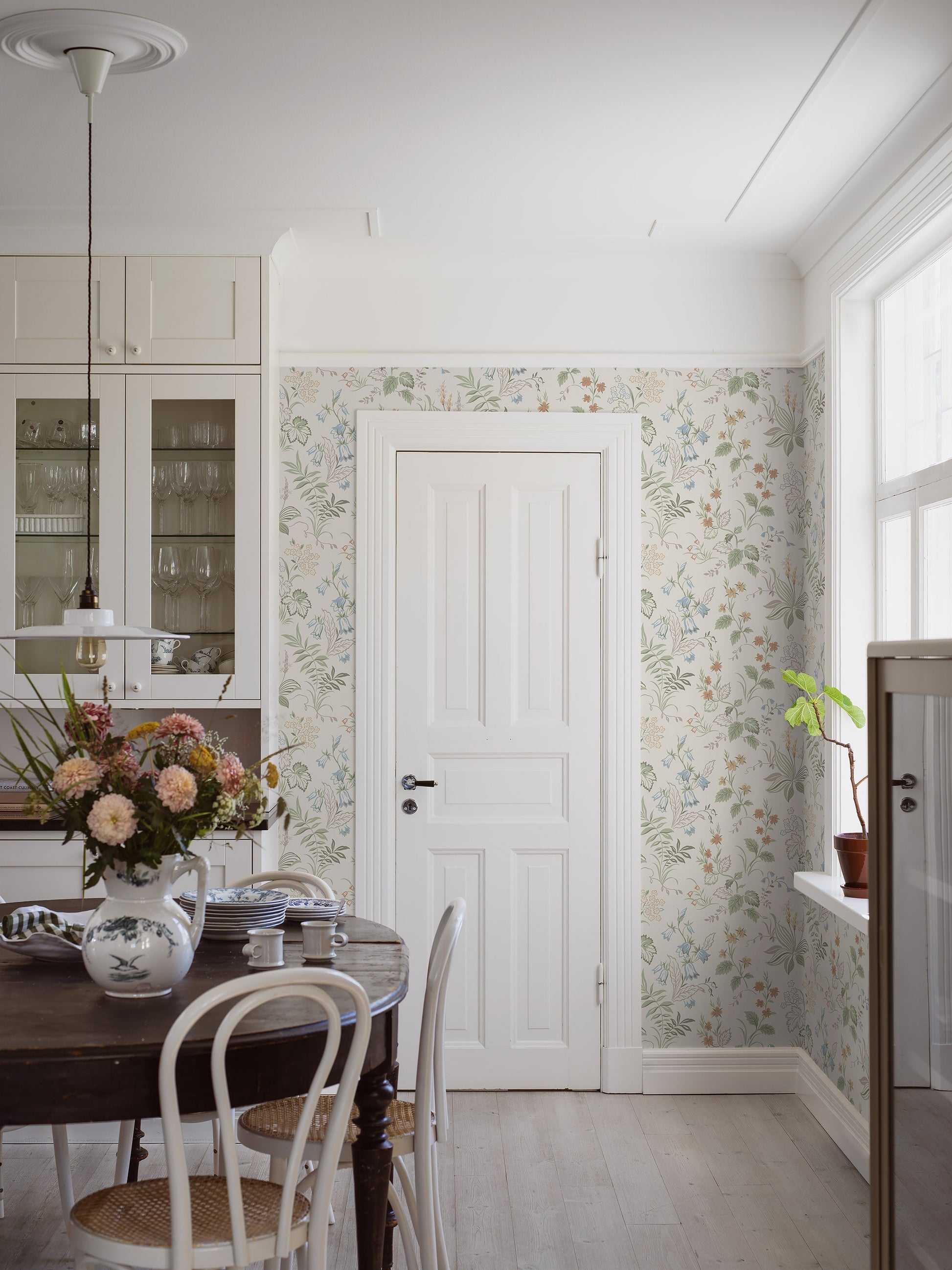 Wit Botanisch - BS61-0132 - Image3 - Timeless Traditions - 3261