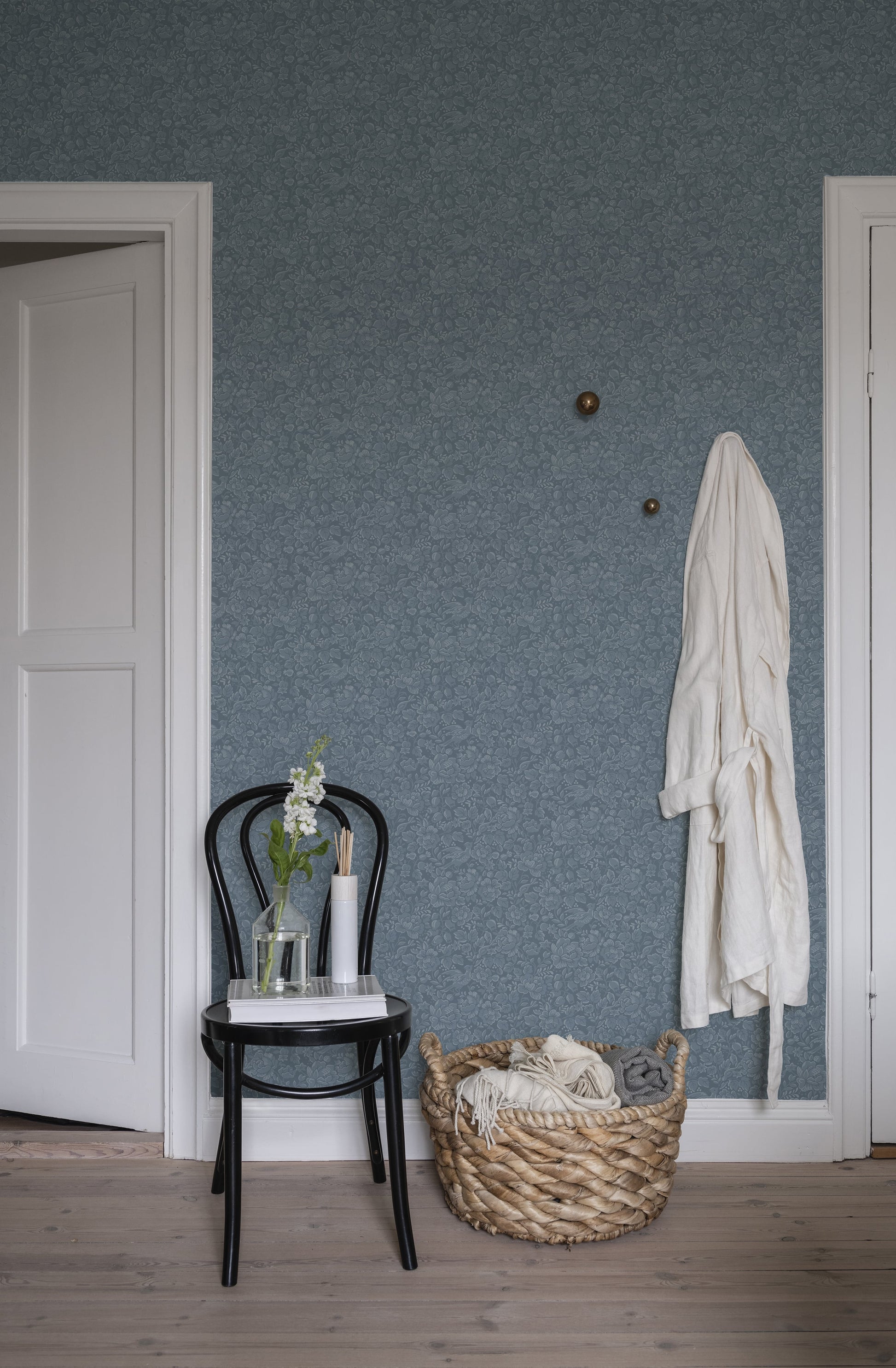 Blauw Klassiek - DU03-0678 - Image4 - Blommor & Blad - 678-03